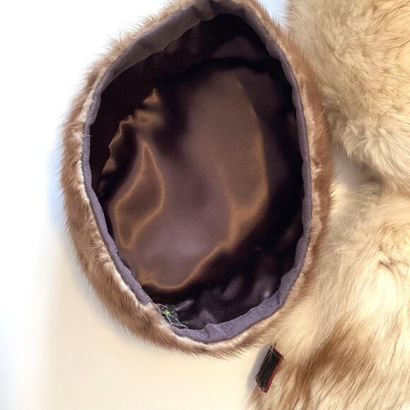 Vintage Pillar Box Real Fur Hat and Collar - Picture 3 of 7